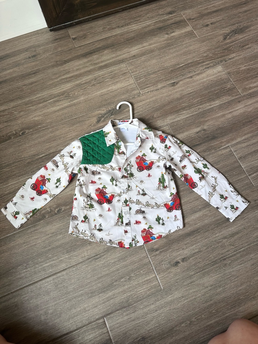 Blue Quail boys 2t shirt western Santa